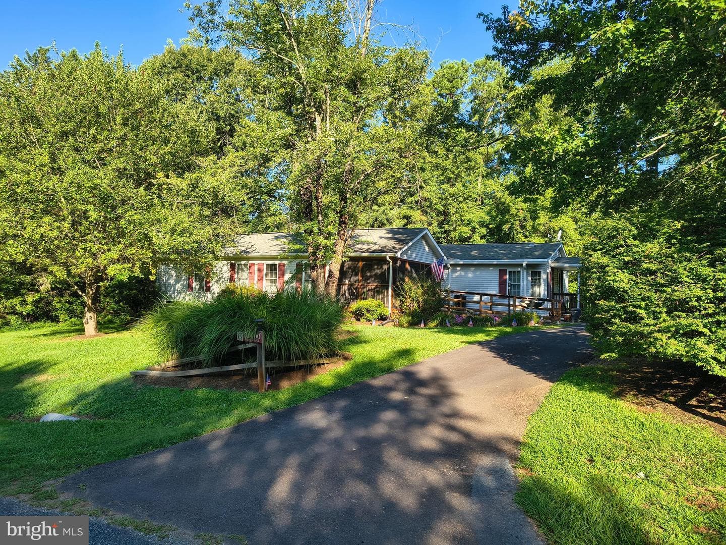 11400 Piney Forest photo 1