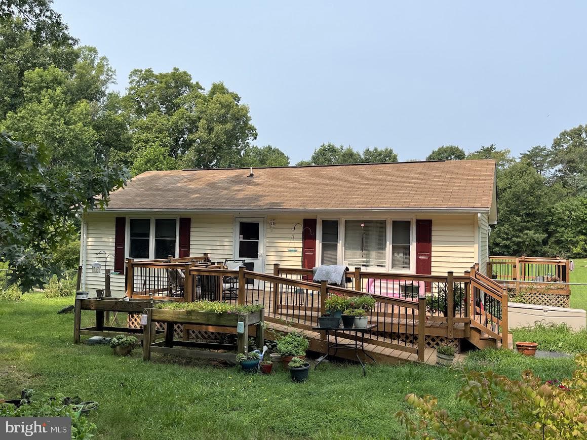 8904 Jennings Lane photo 1
