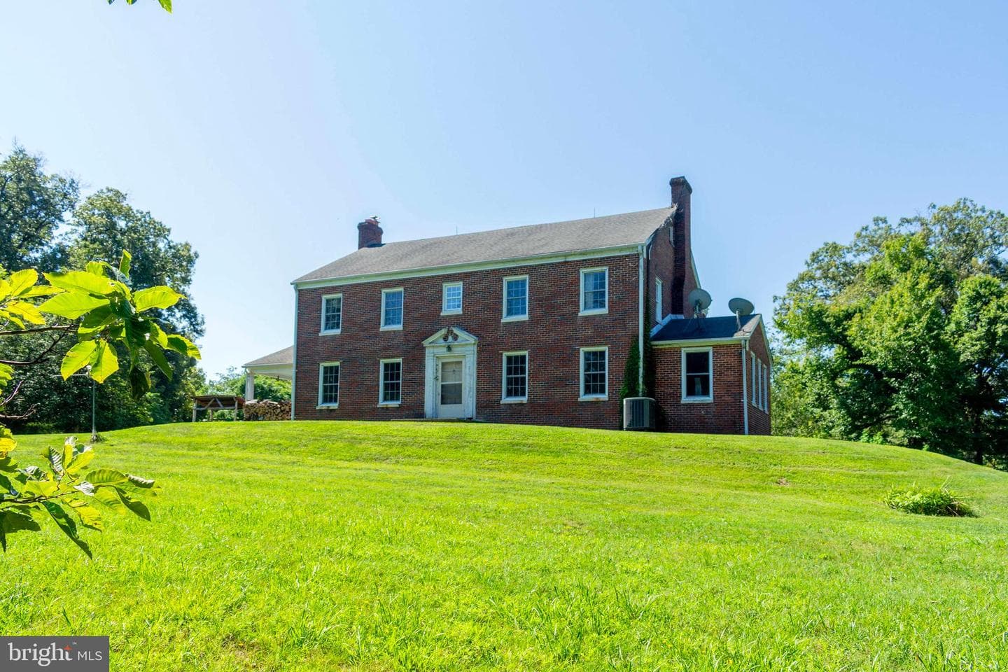 10201 Wallers Road photo 1