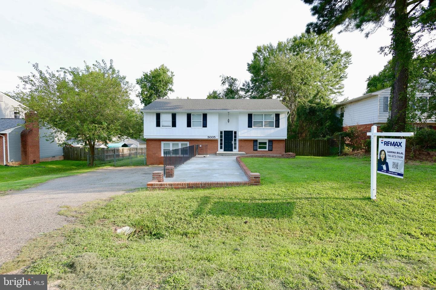 5005 Blake Drive photo 1