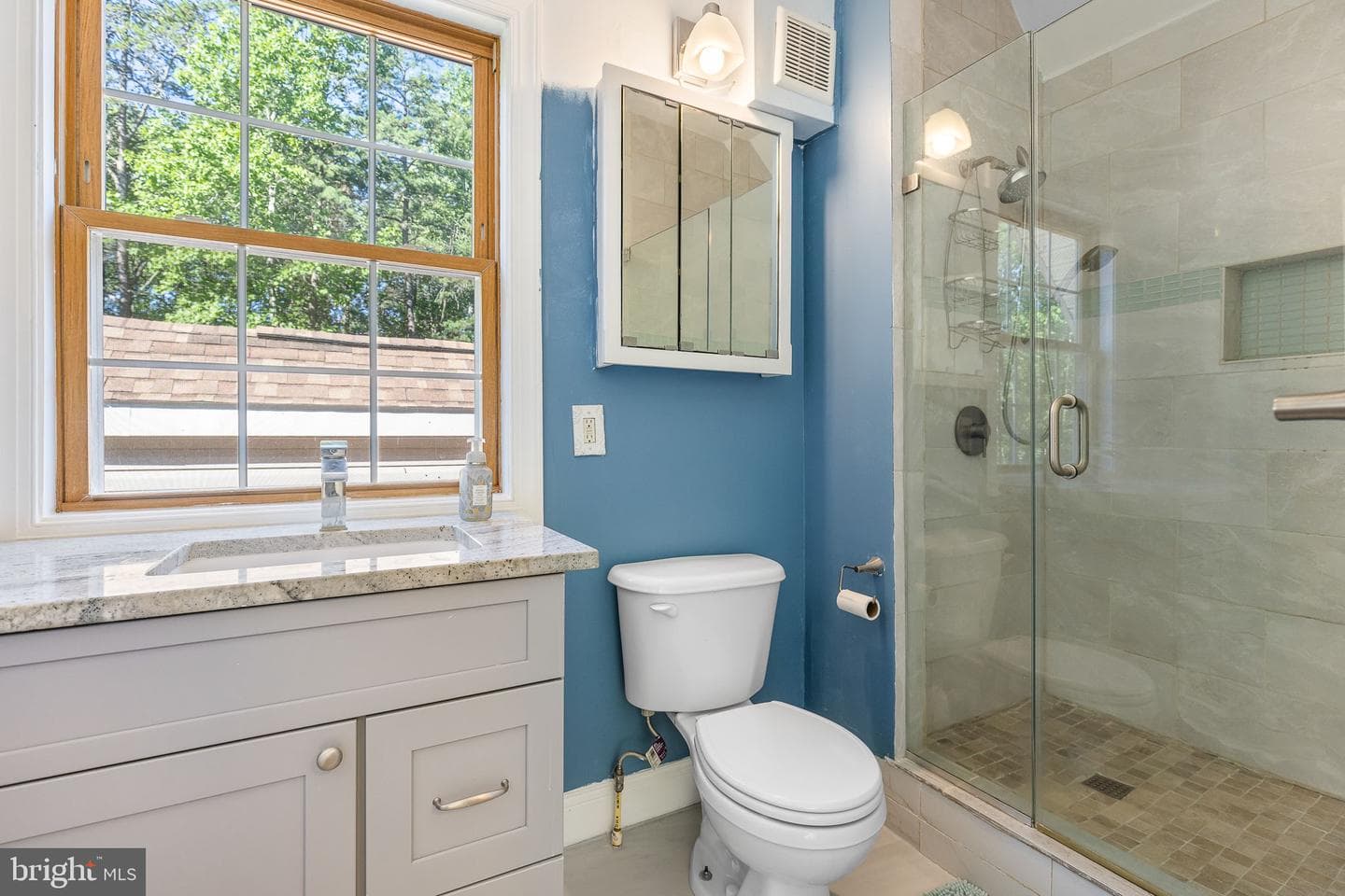 895 Stefaniga Road photo 32