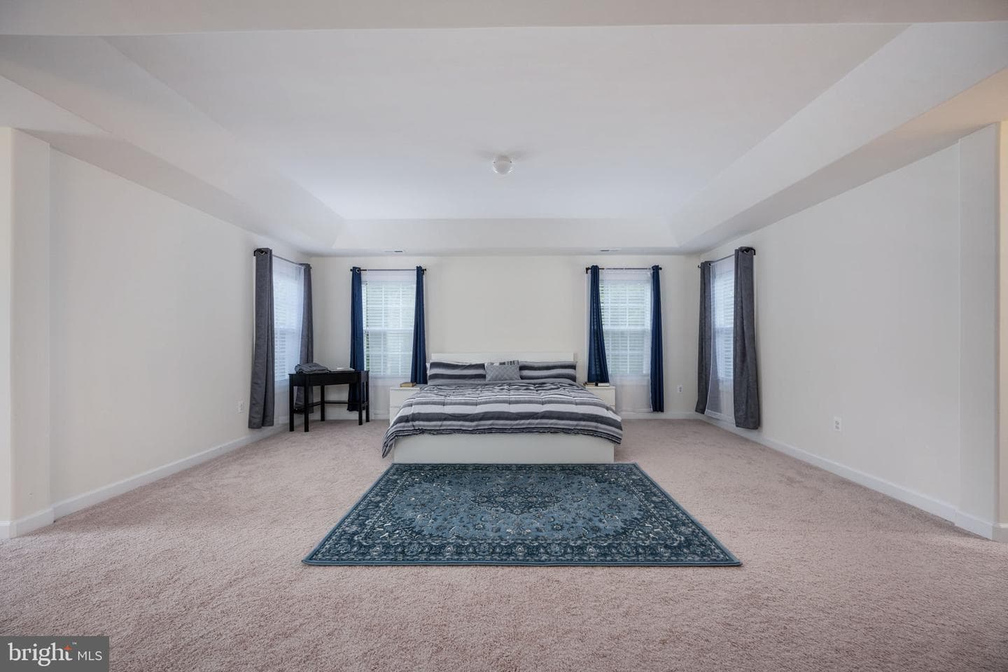 332 Ireland Drive photo 52