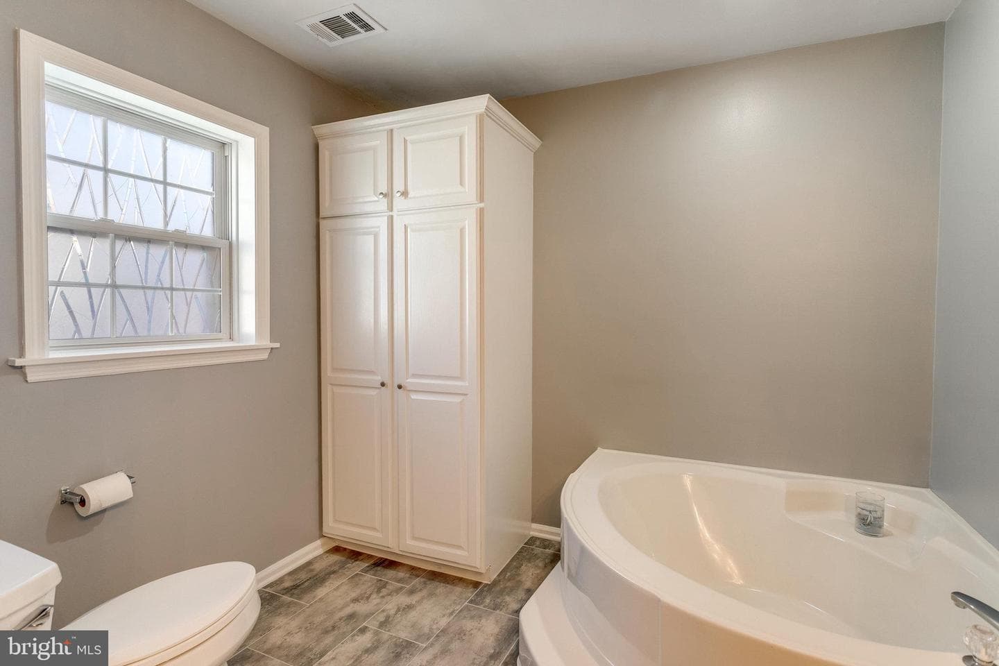 53 Acadia Street photo 33