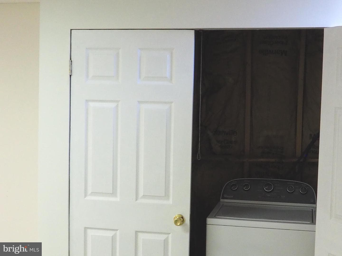 401 Madison Court photo 32