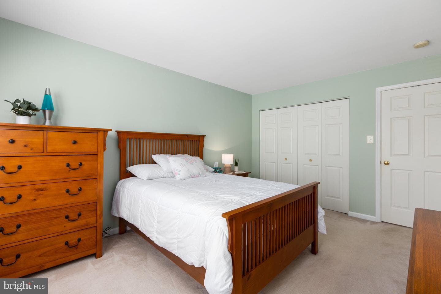 11 Emerald Drive photo 36