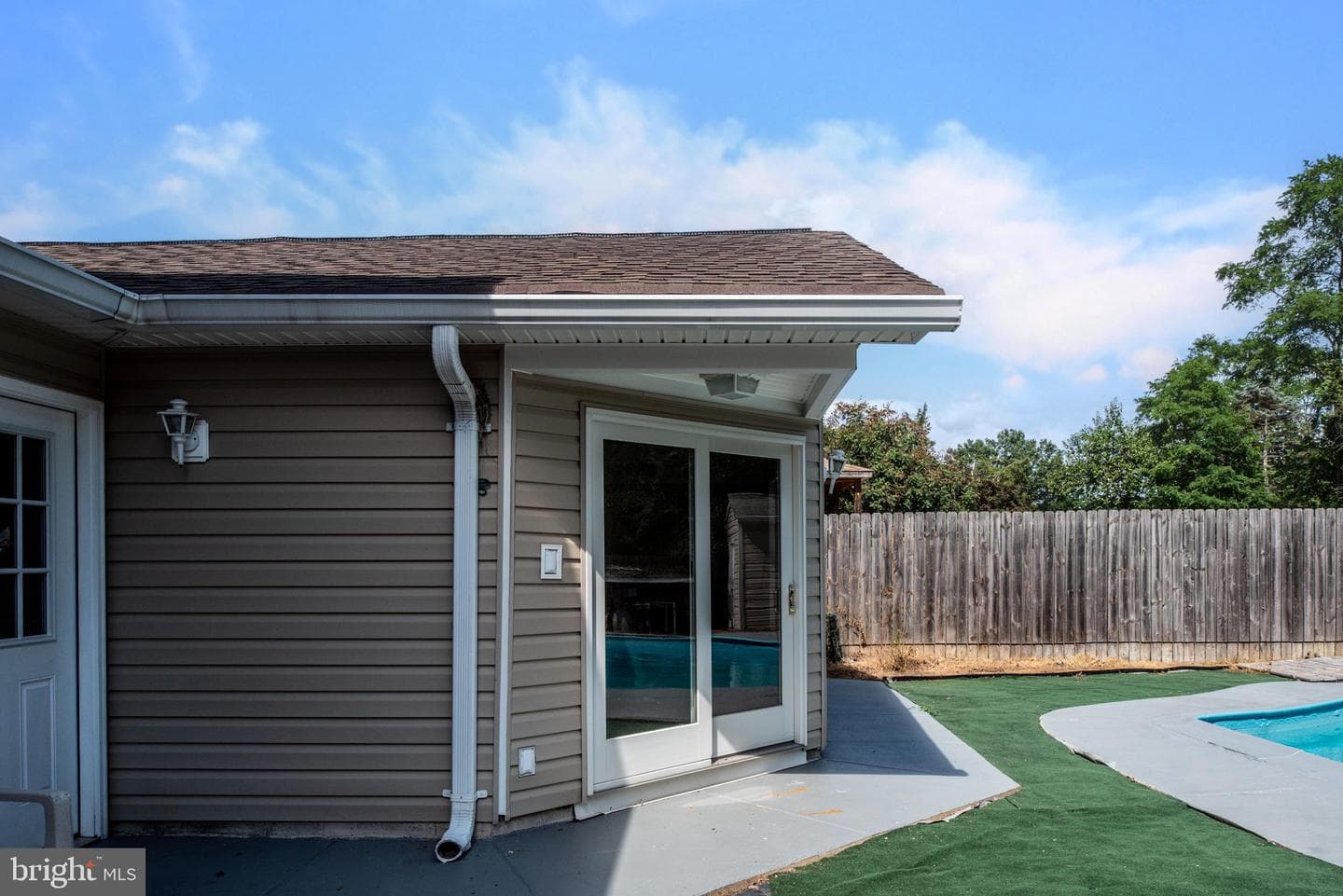 468 Ferry Road photo 54