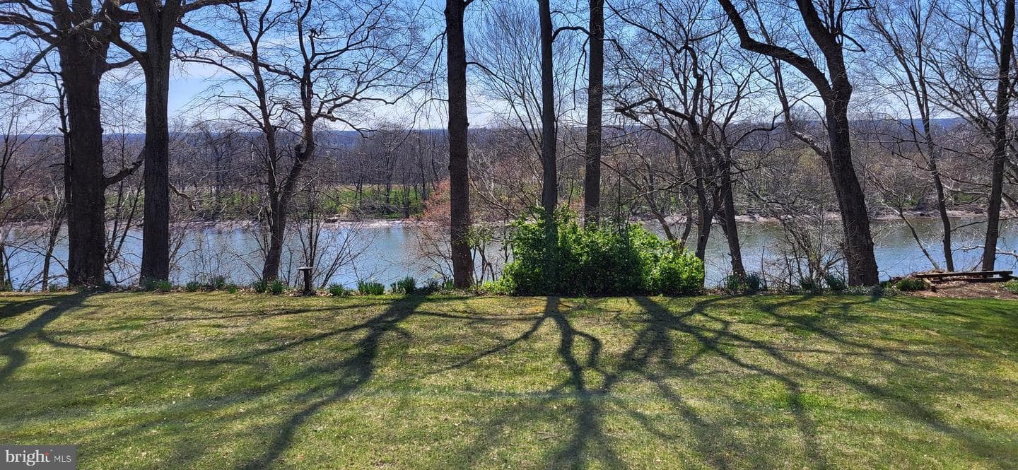 110 Old Landing Ct photo 6