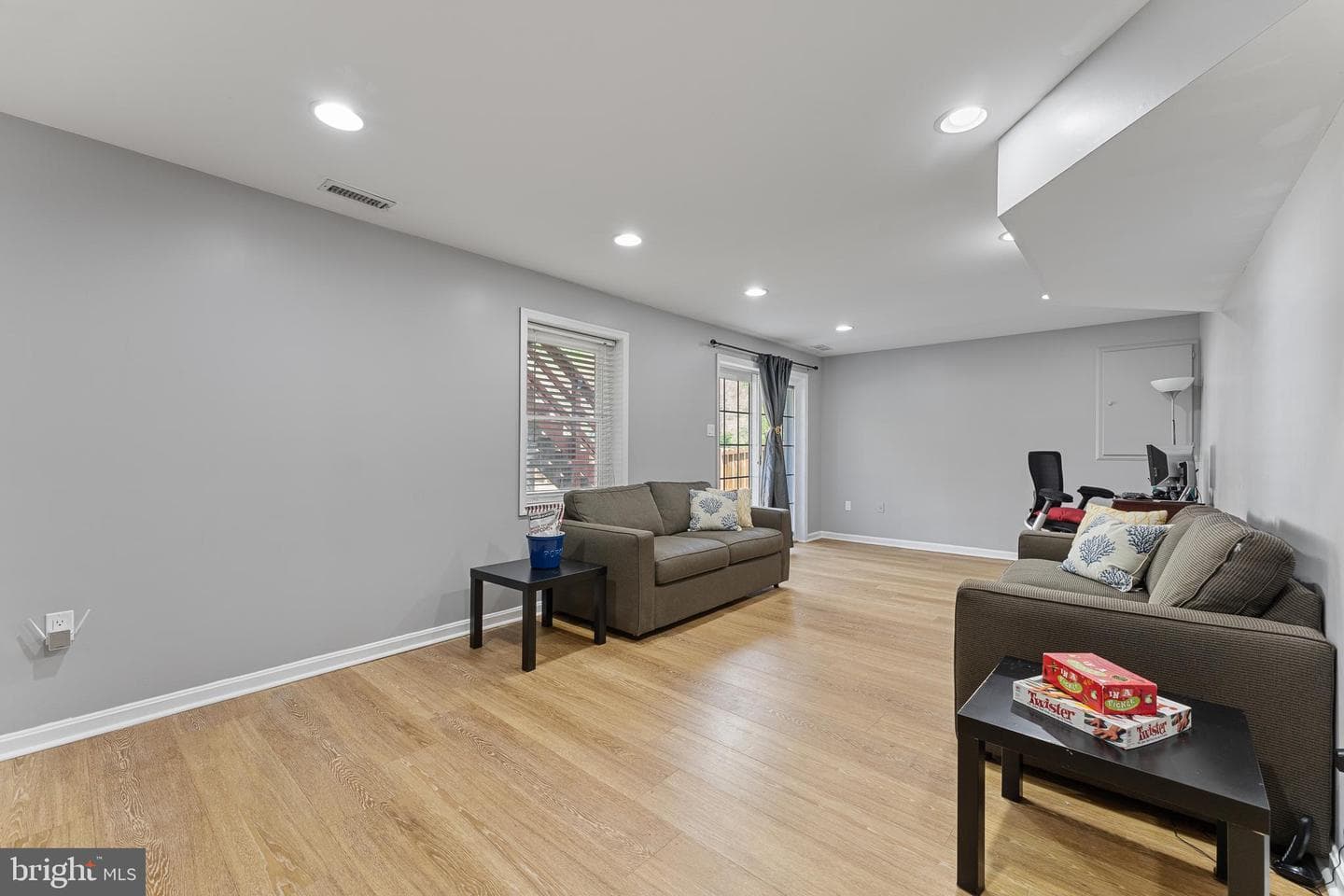 9 Darbywood Court photo 27