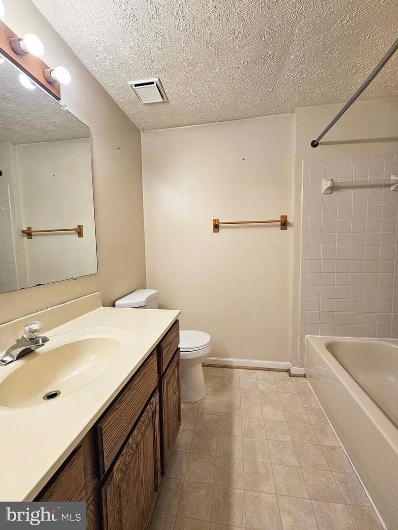 206 Ridgecrest Court photo 15