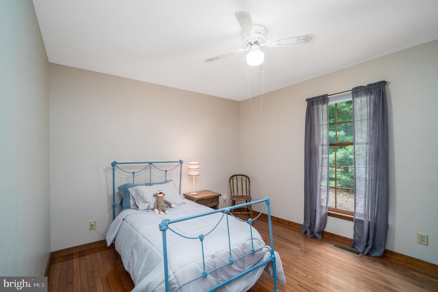 134 Hamlin Drive photo 23