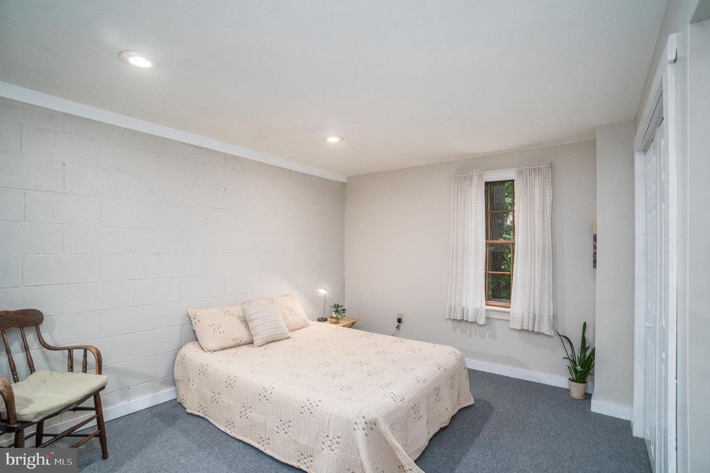 134 Hamlin Drive photo 31