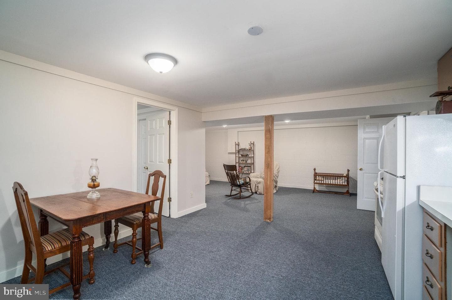 134 Hamlin Drive photo 41