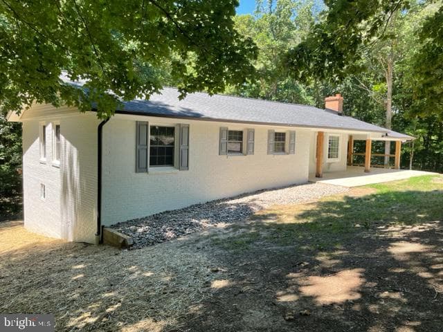 15 Twin Oaks Drive photo 3