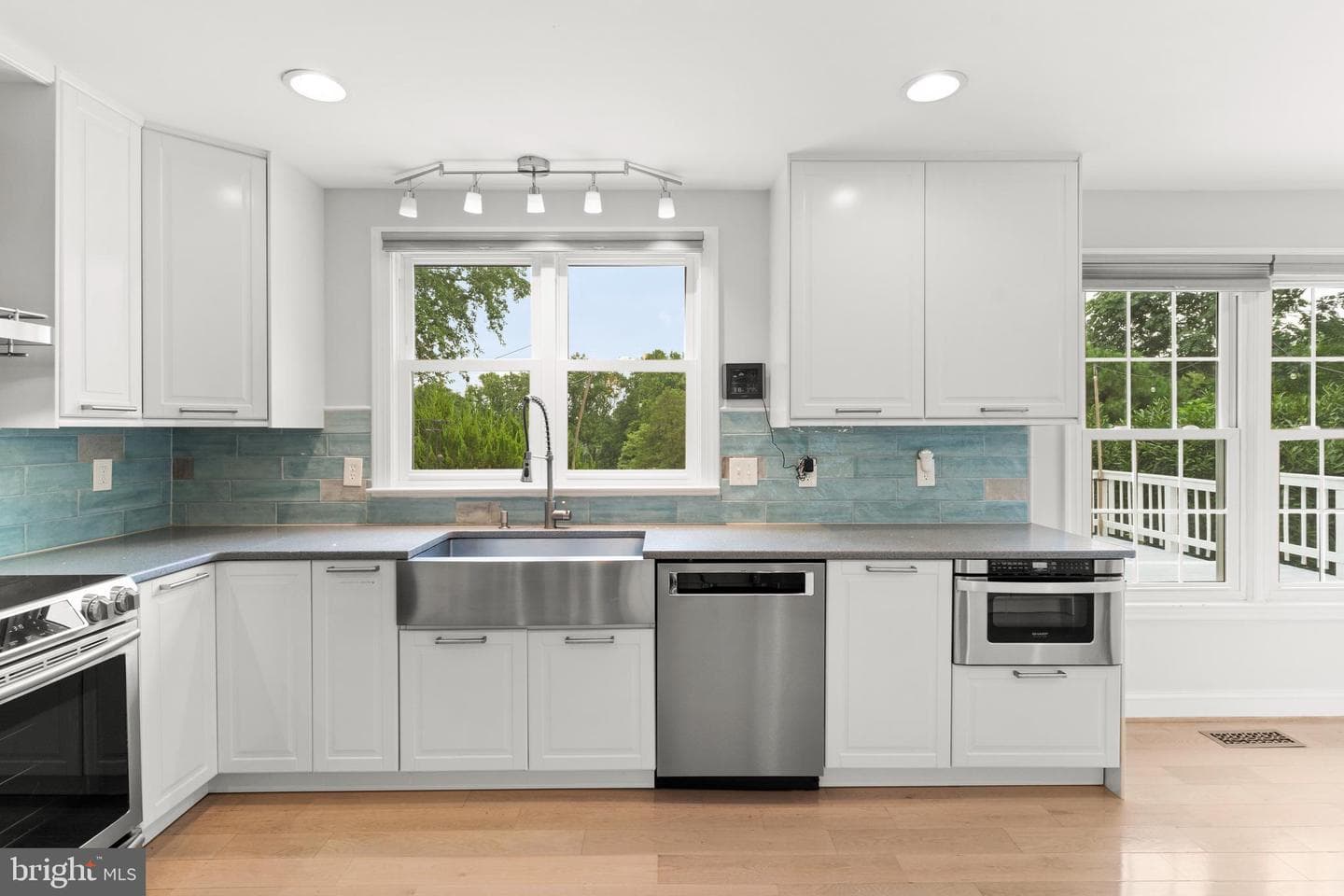 215 Stern Cove photo 12