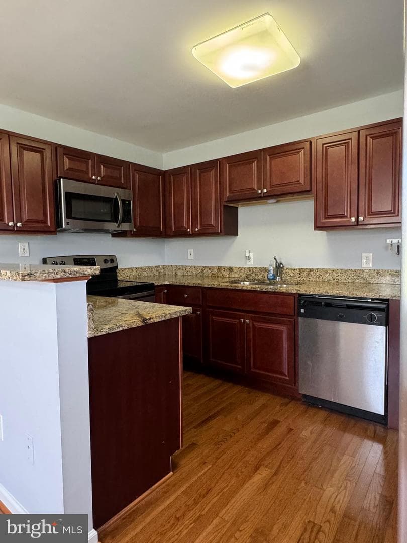1437 Hartwood Road photo 21