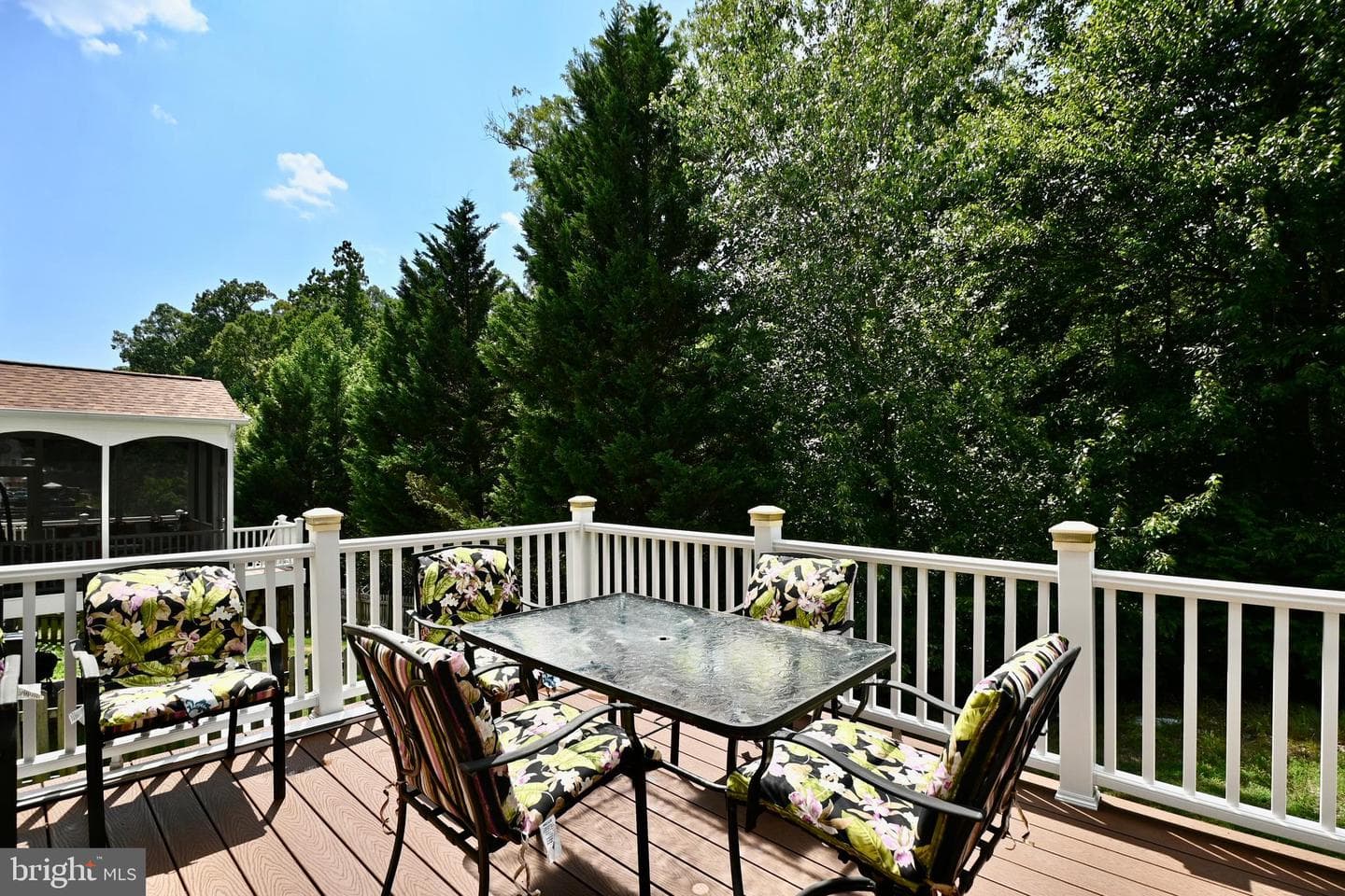 81 Glacier Way photo 10