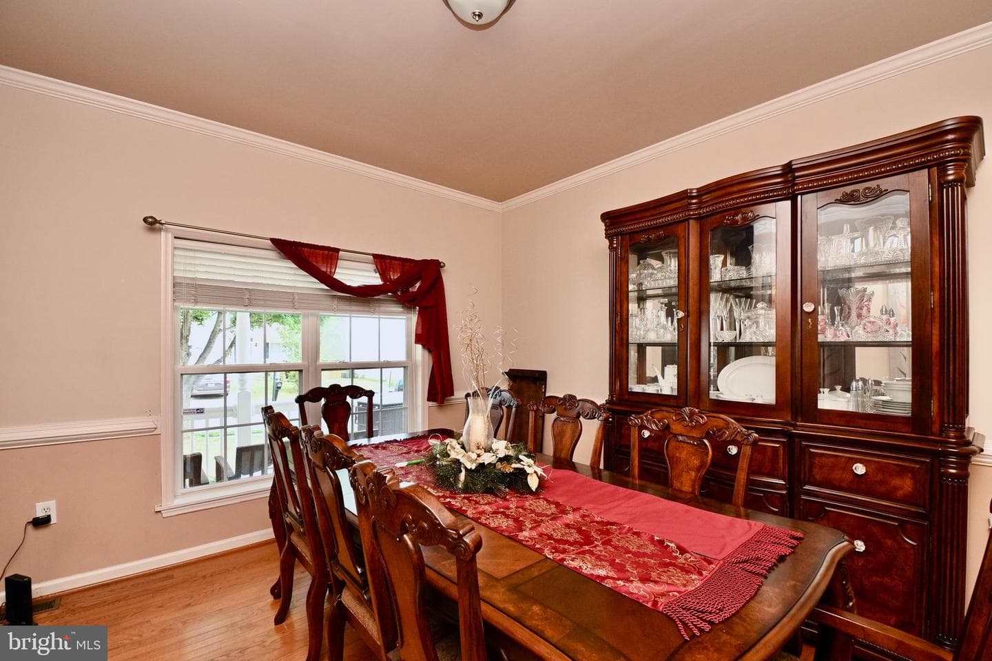 81 Glacier Way photo 9