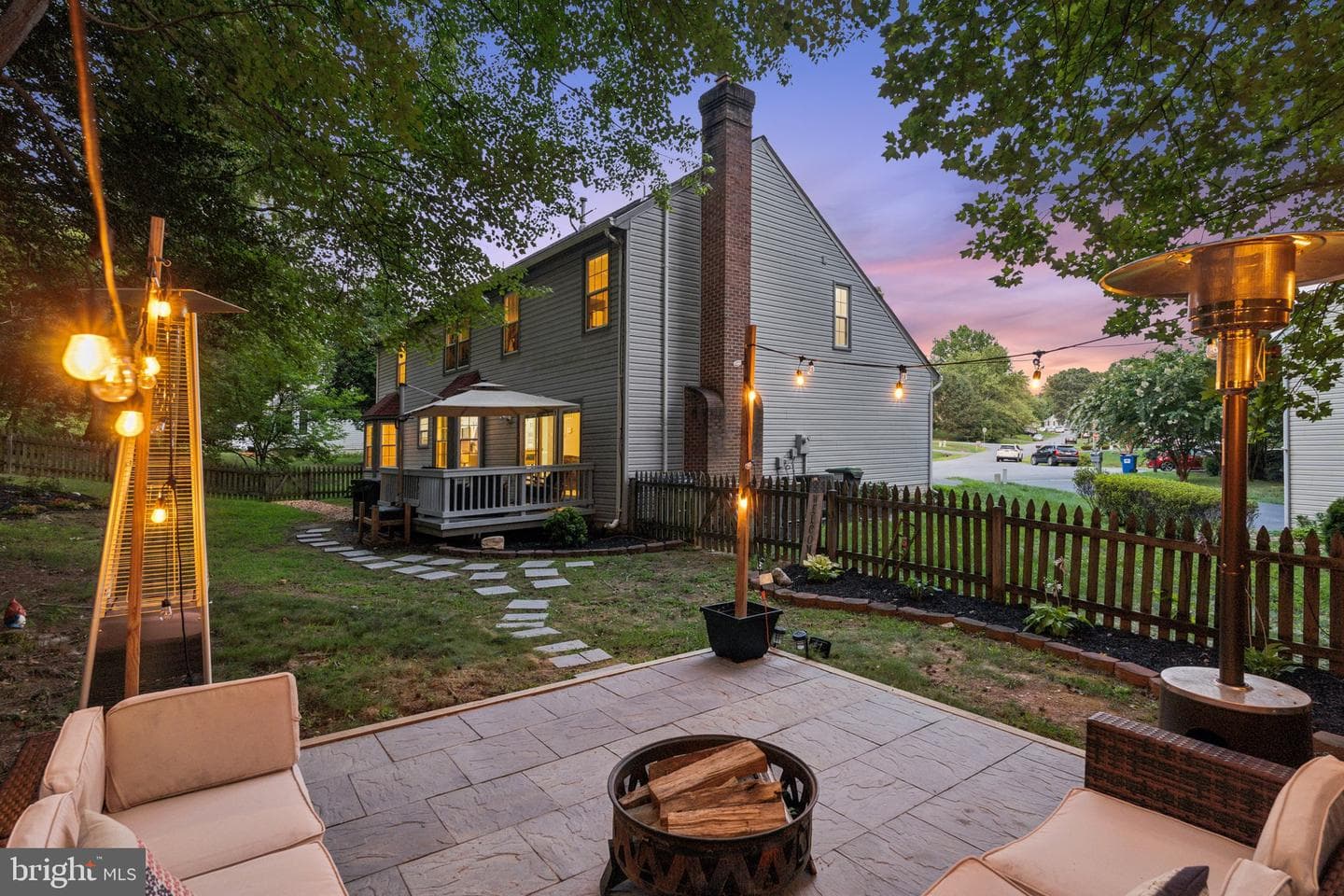 7 Gable Court photo 4