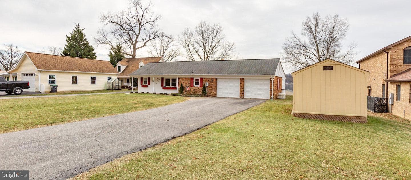 65 Woodrow Drive photo 10