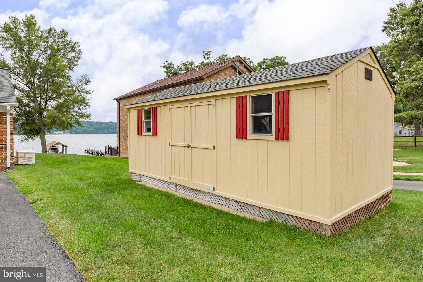 65 Woodrow Drive photo 18