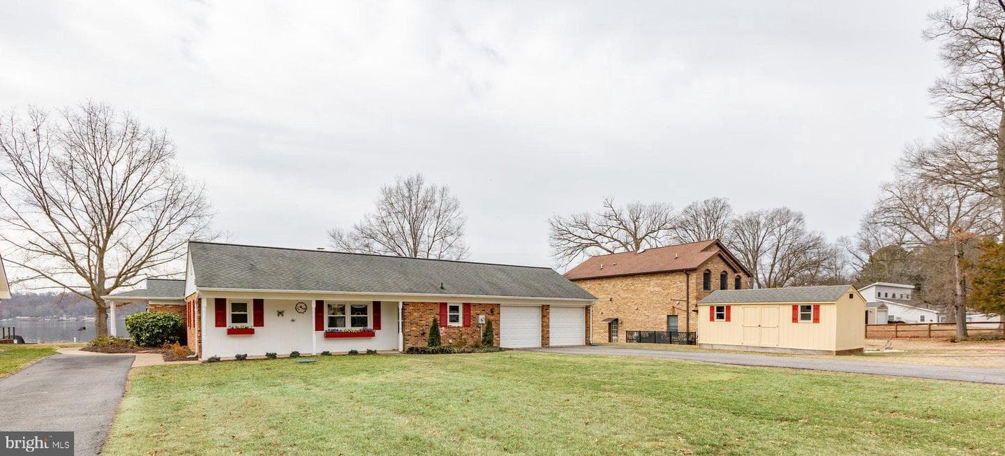 65 Woodrow Drive photo 9