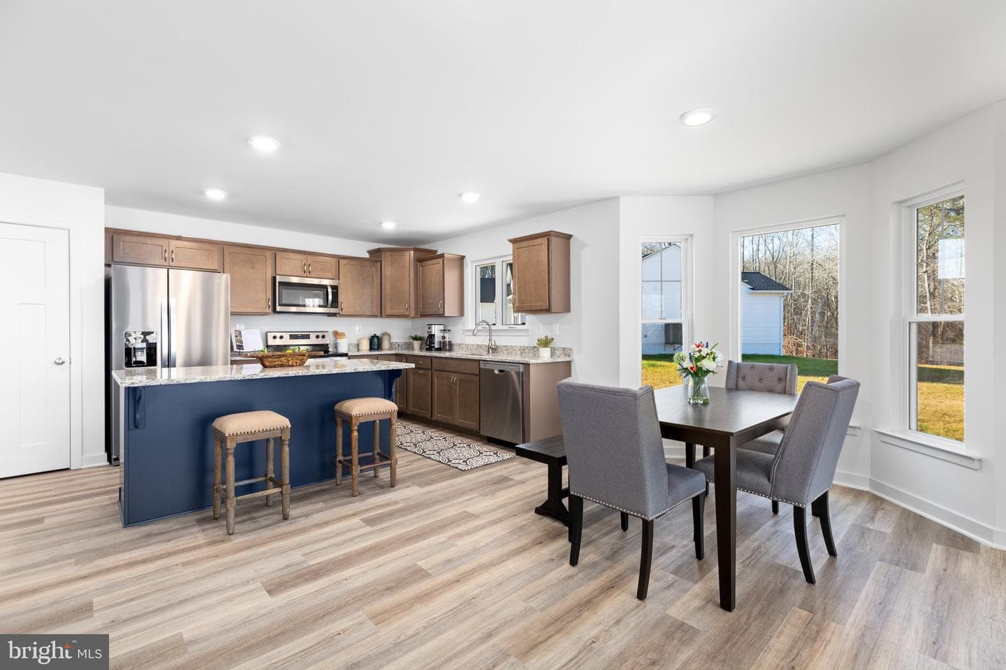2113 Warrenton Road photo 4