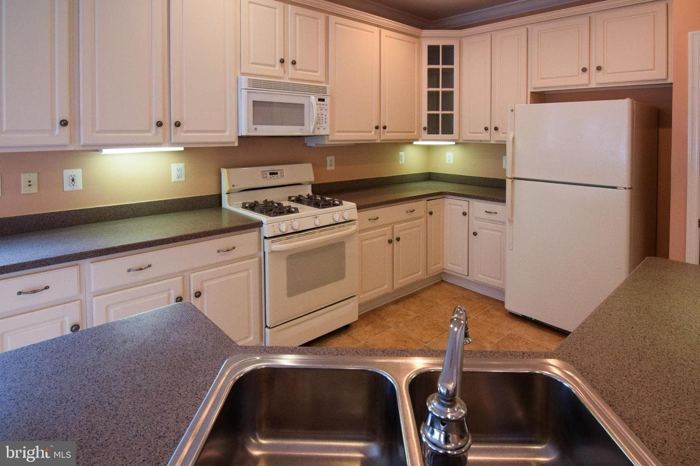 348 Bridgewater Circle photo 21