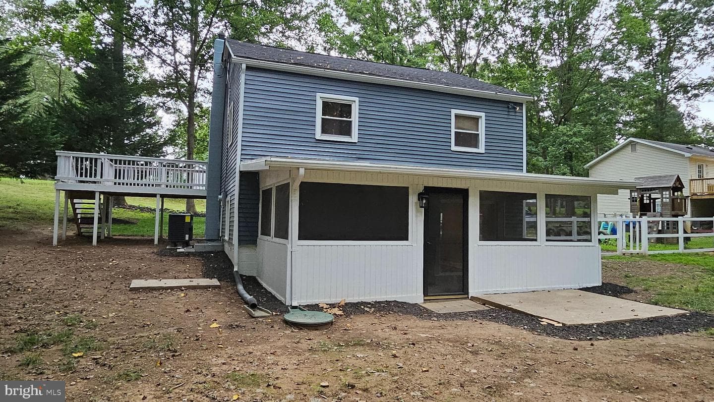 54 Hillcrest Drive photo 32