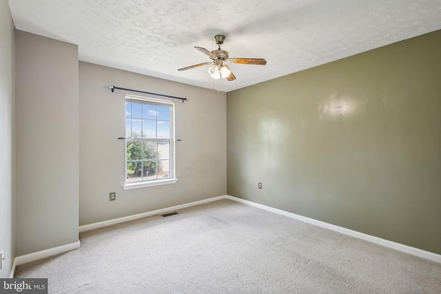 413 West Park Drive photo 21