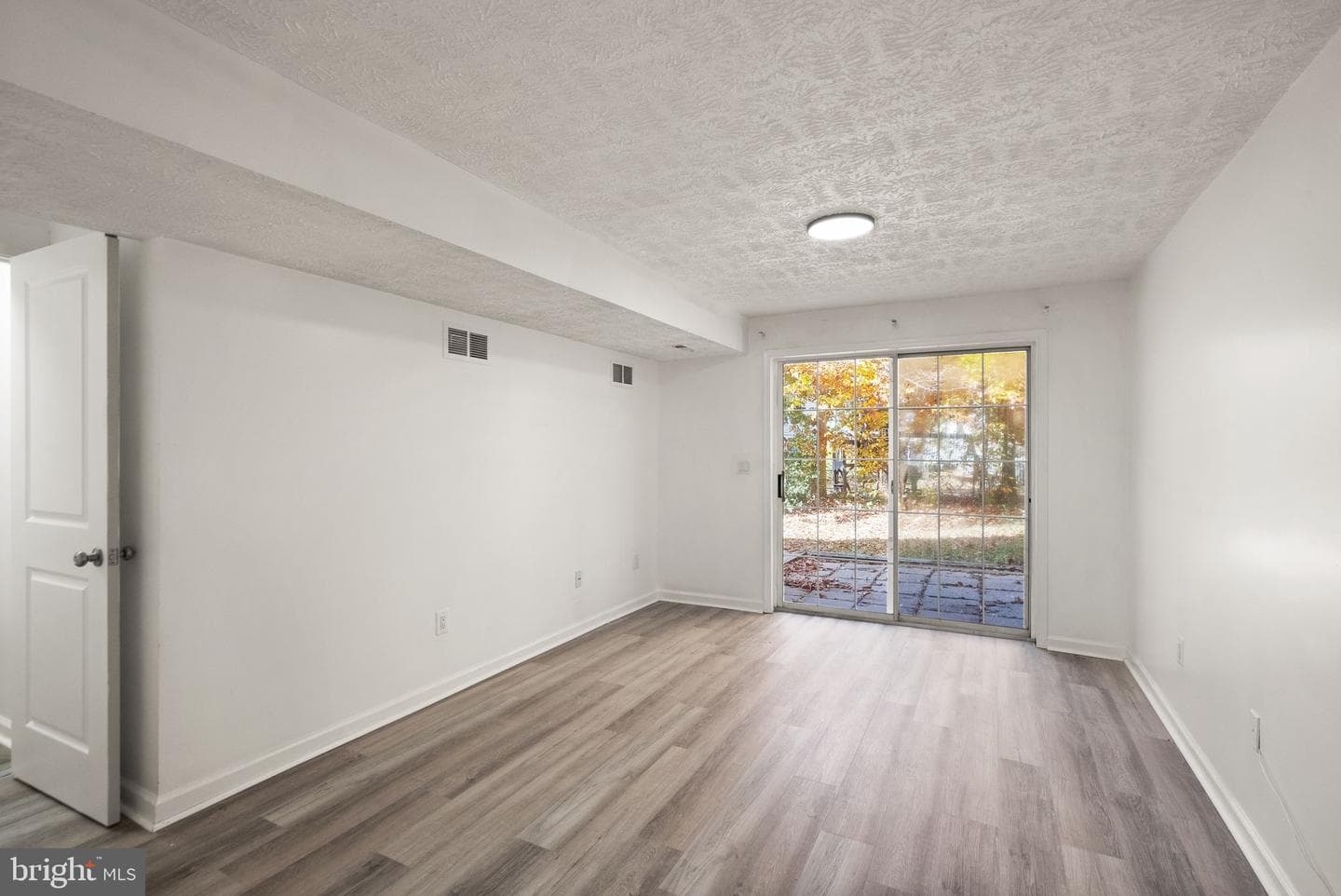 55 Meadowood Drive photo 46