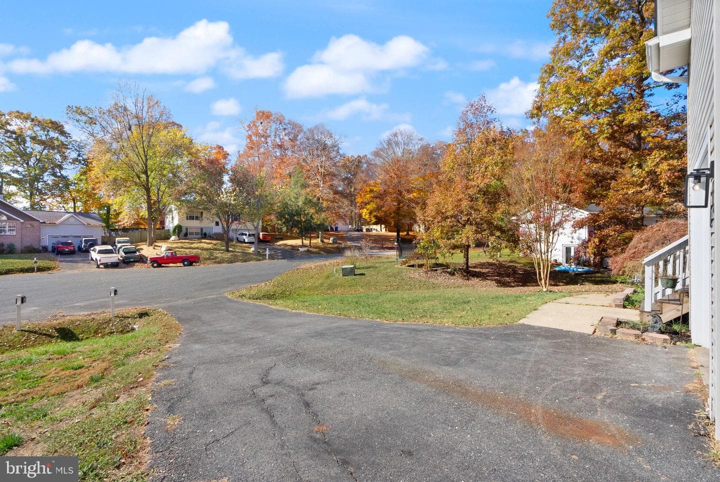 55 Meadowood Drive photo 59