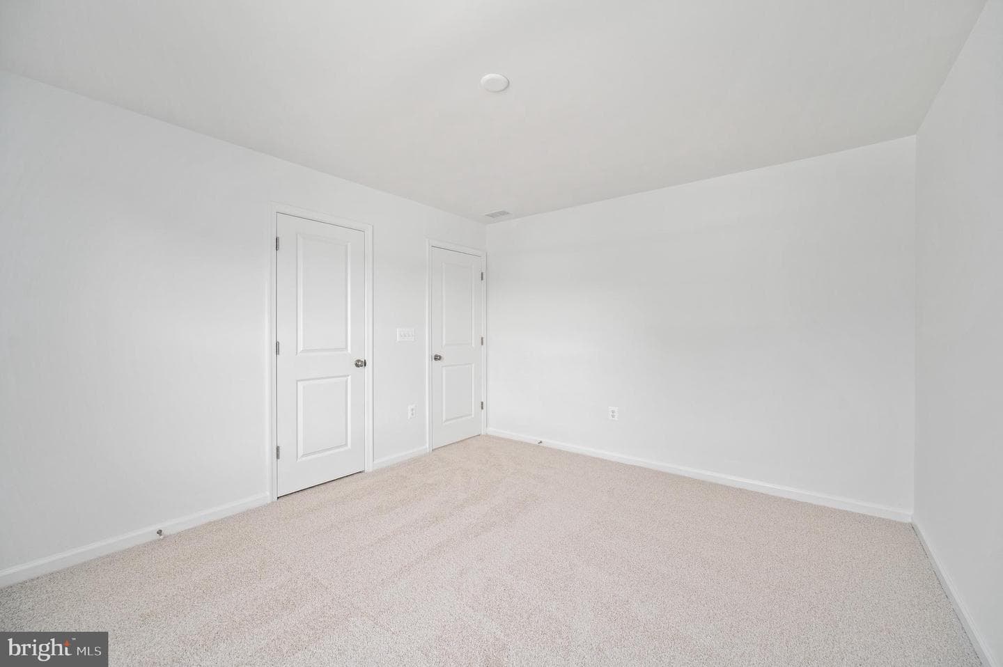 623 Plainview Drive photo 28