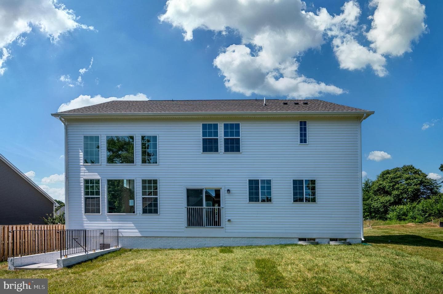 623 Plainview Drive photo 4