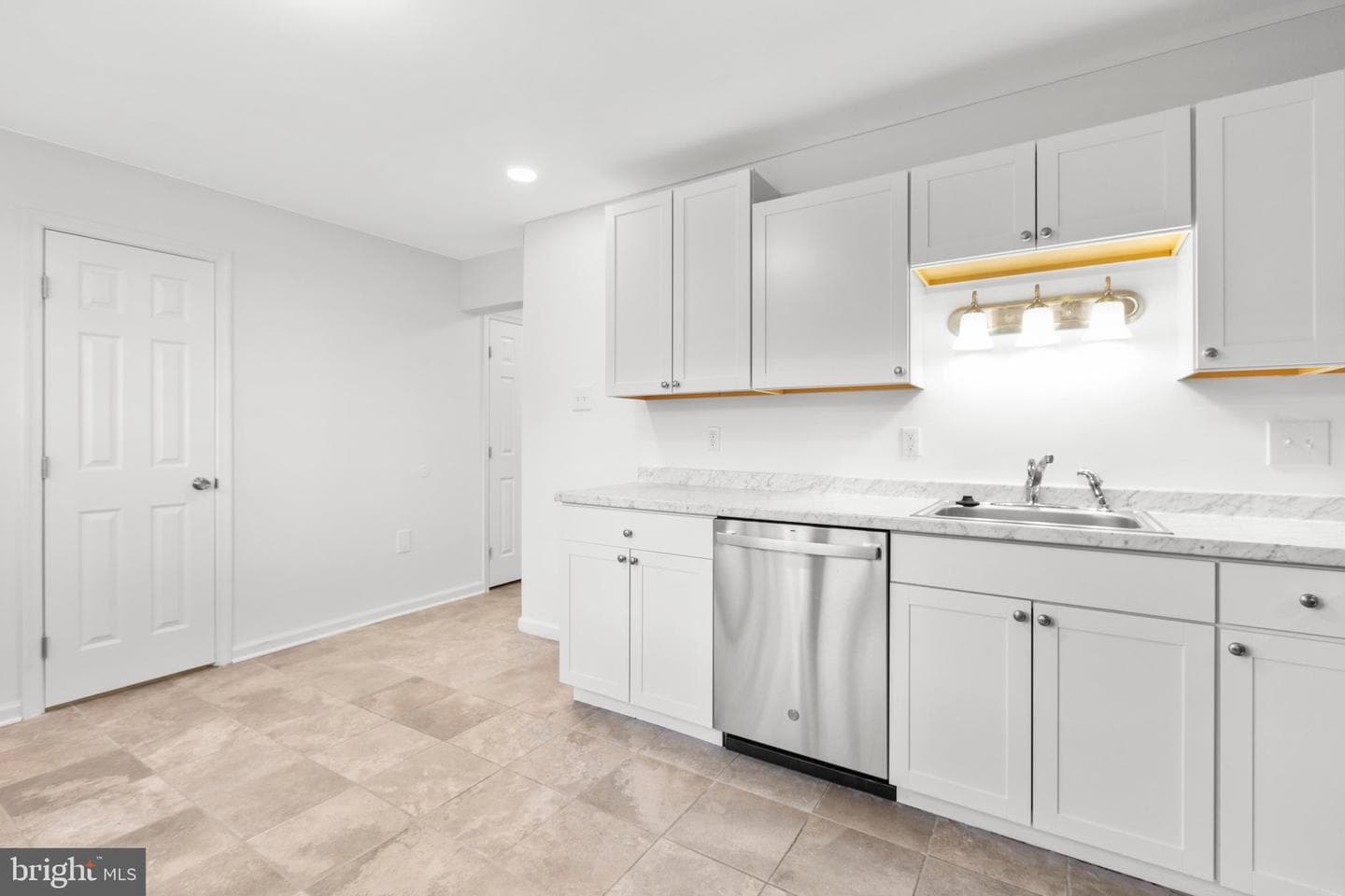 817 Anvil Road photo 15