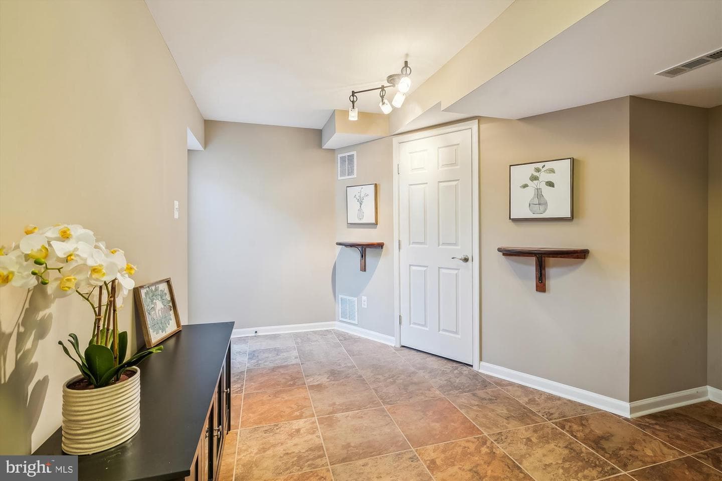 12 Taylors Hill Way photo 33