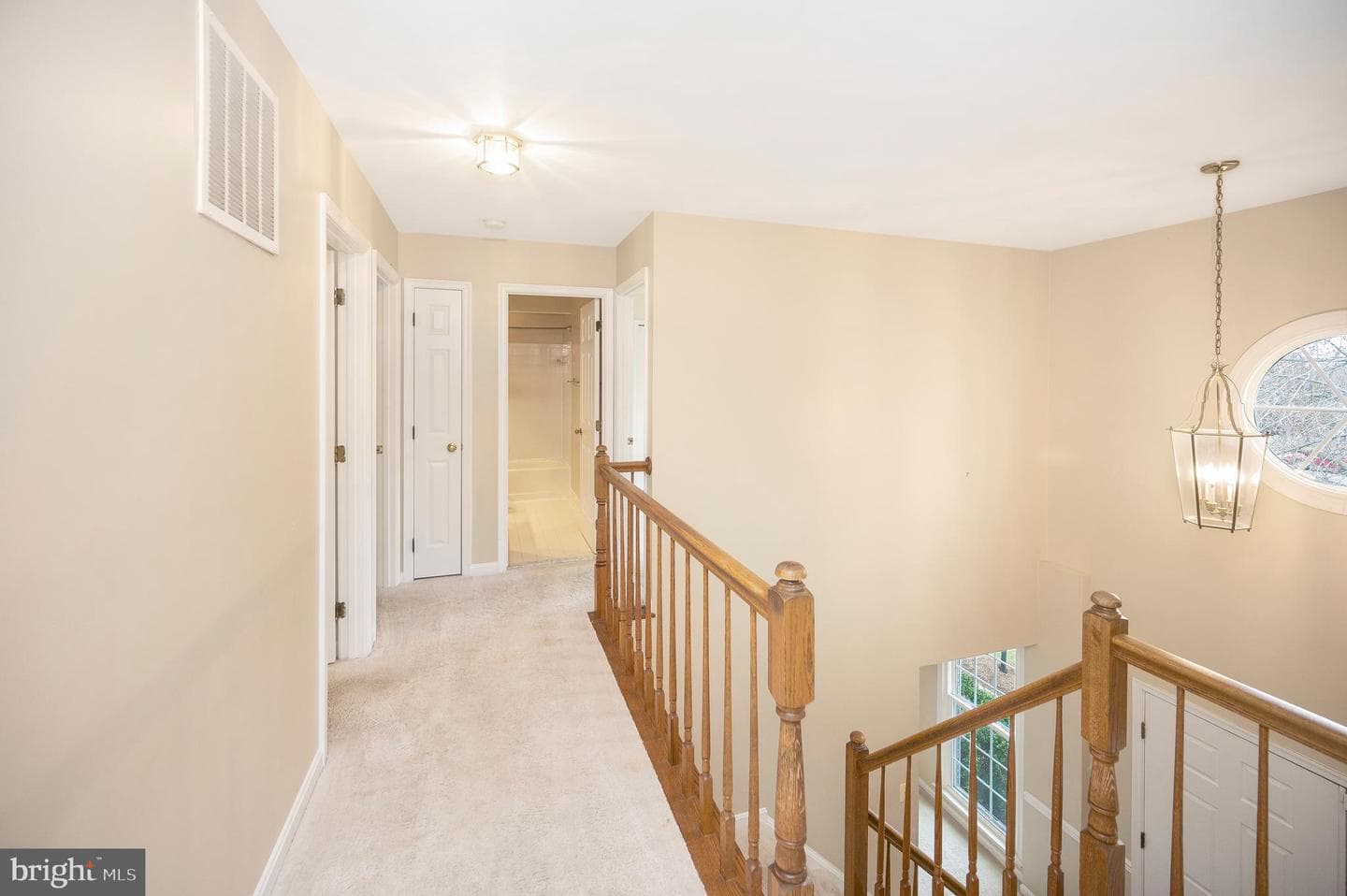 8 Oakbrook Court photo 22