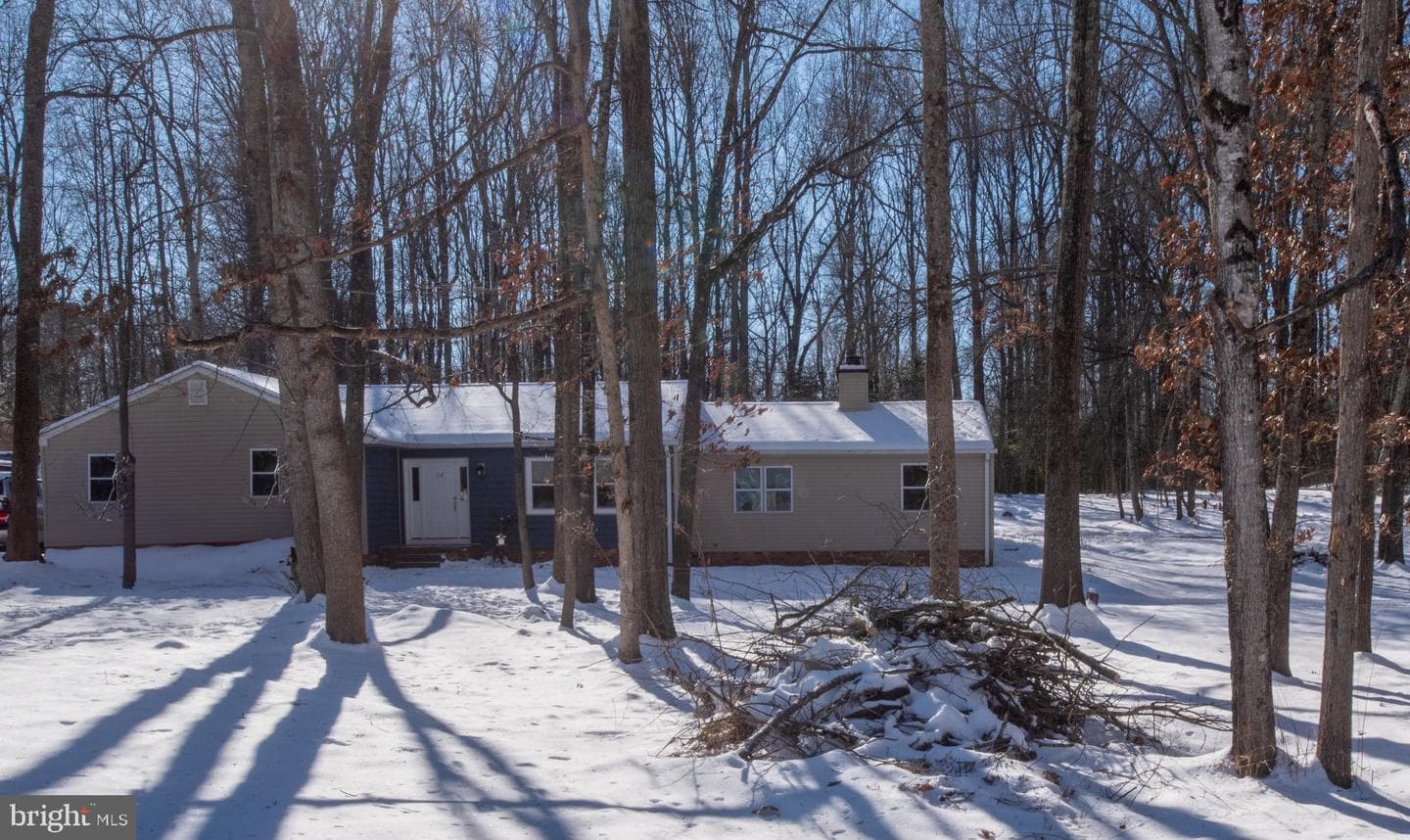 112 Plantation Lane photo 5