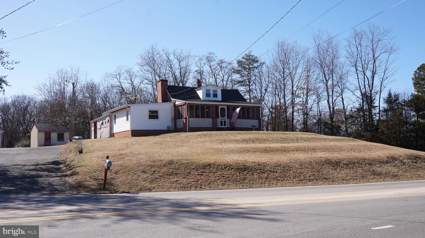 136 Harrell Road photo 4