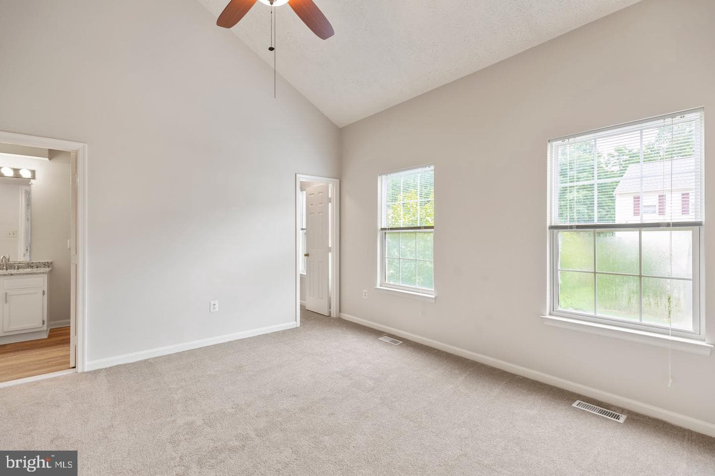 415 Park Cove Drive photo 10