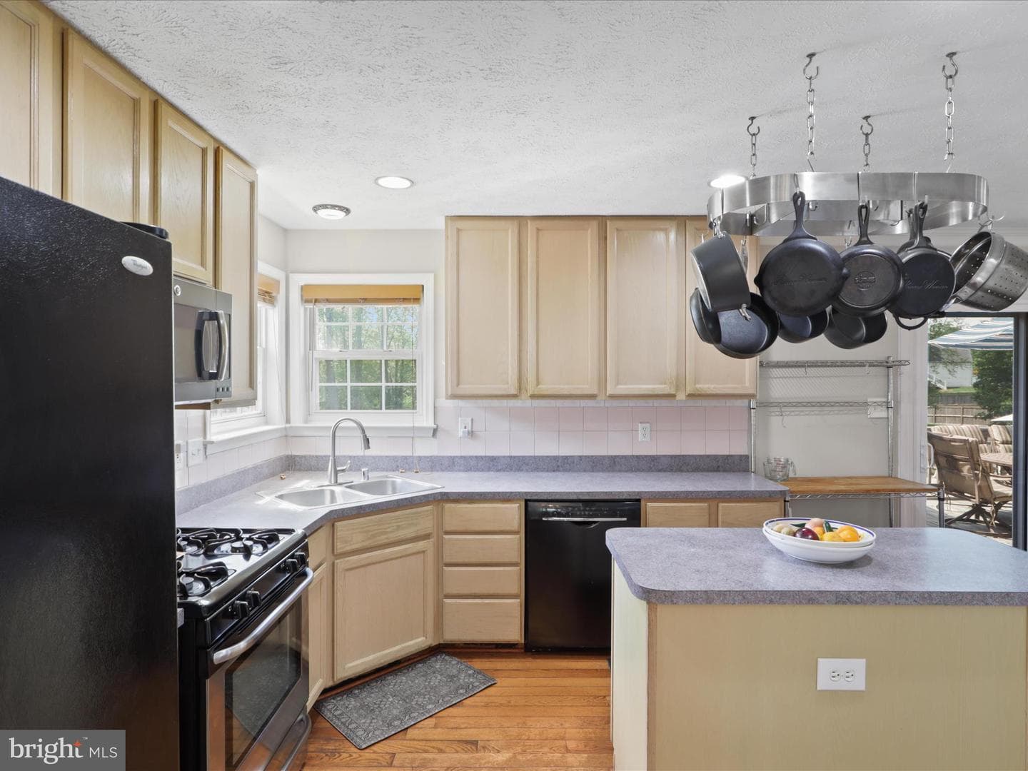 2006 Sierra Drive photo 15
