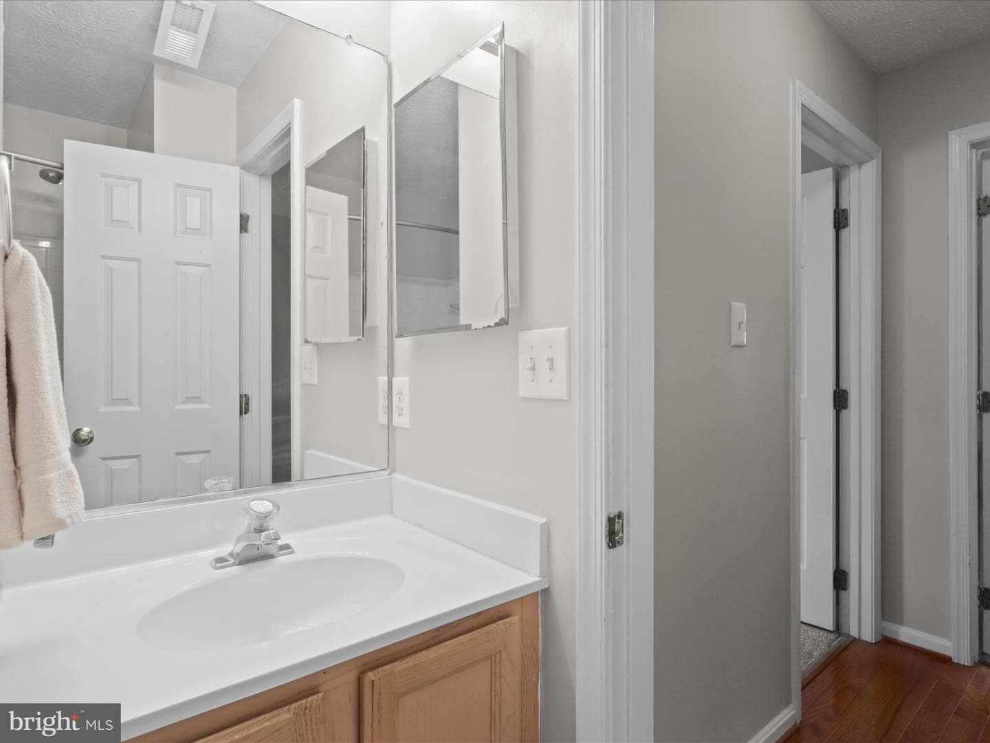 2006 Sierra Drive photo 38