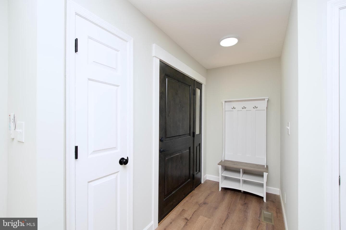 107 Shenandoah Lane photo 3
