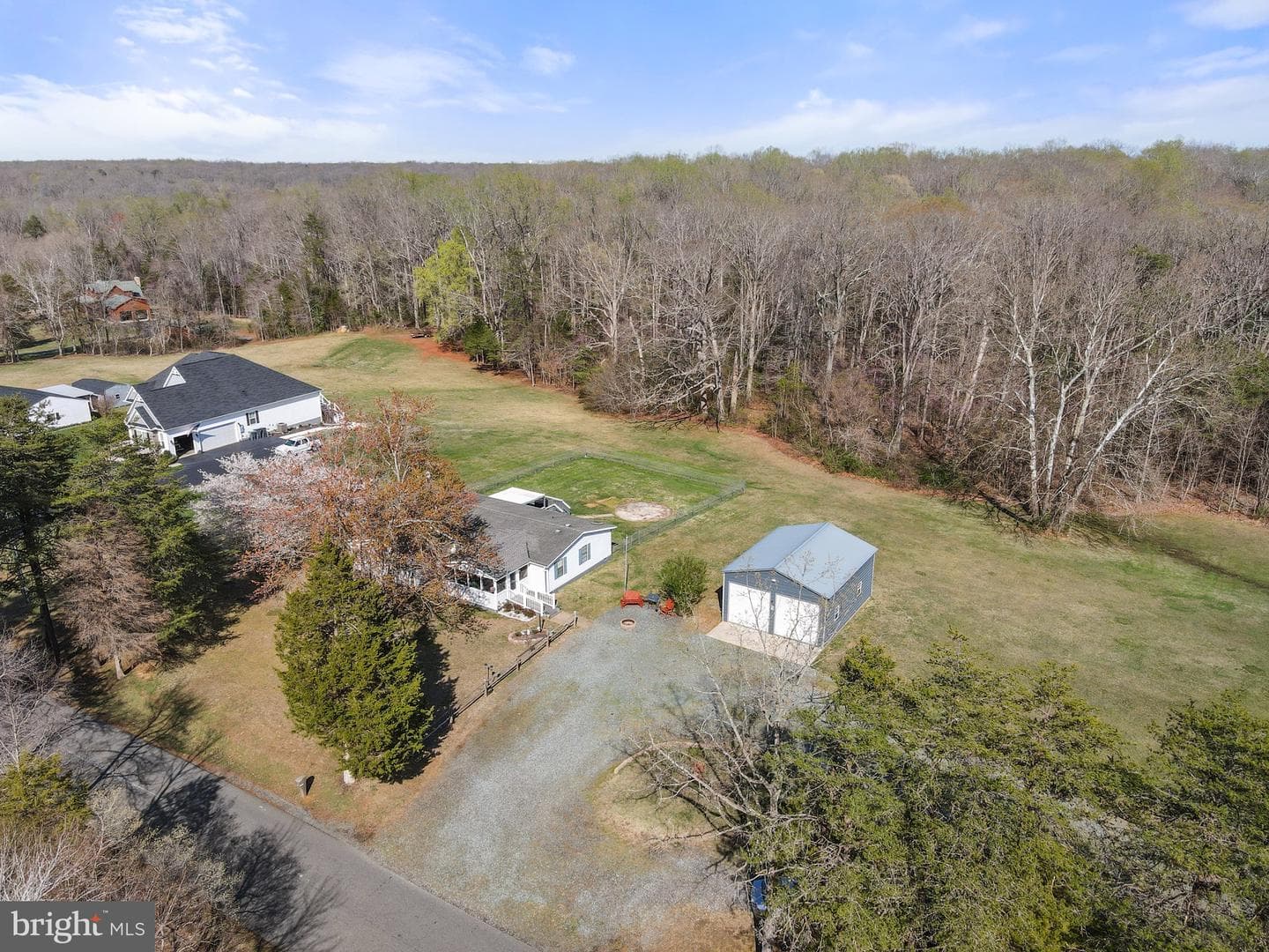 166 Toluca Road photo 15