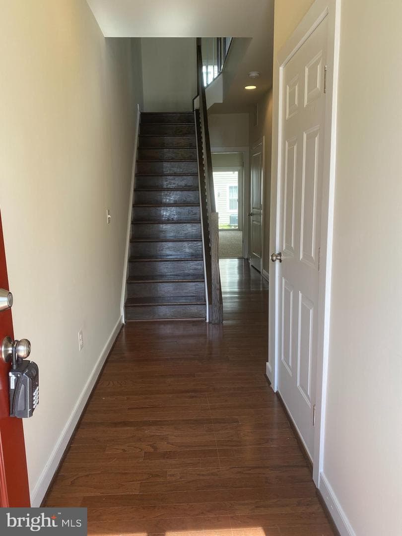 109 Woodstream Circle photo 4