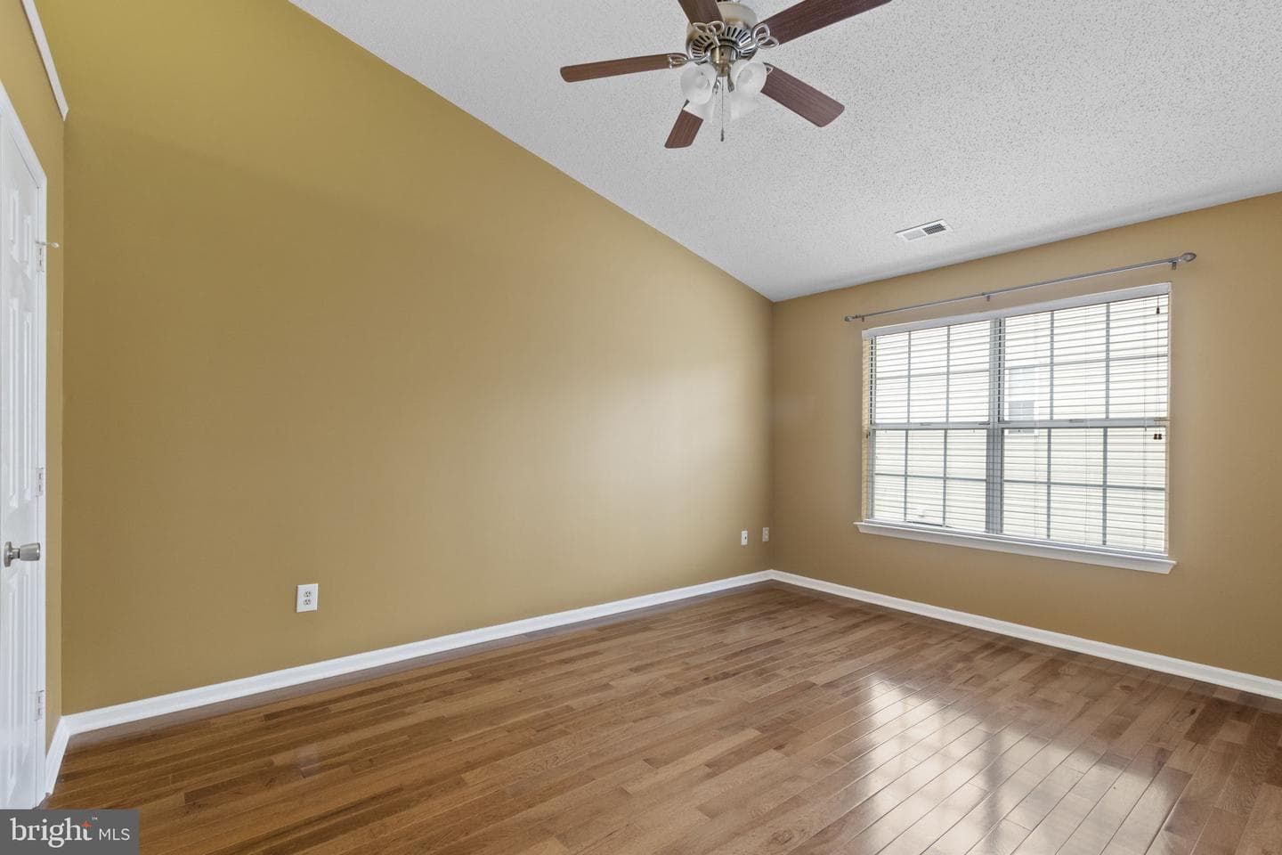 708 Stafford Glen Court photo 19