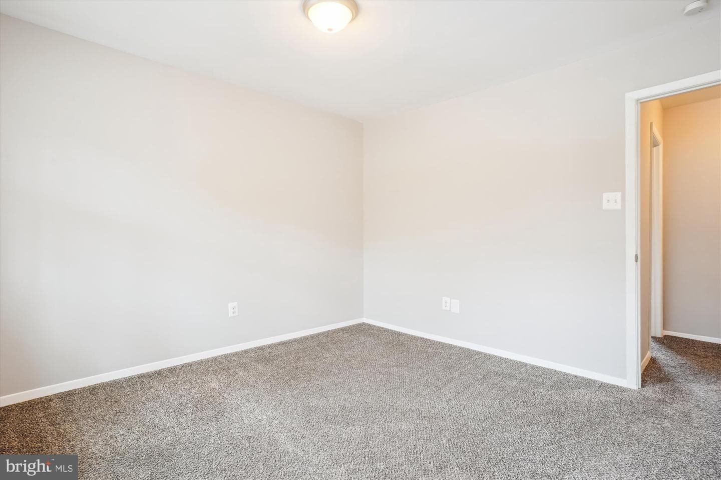 613 Olde Forge Drive photo 20