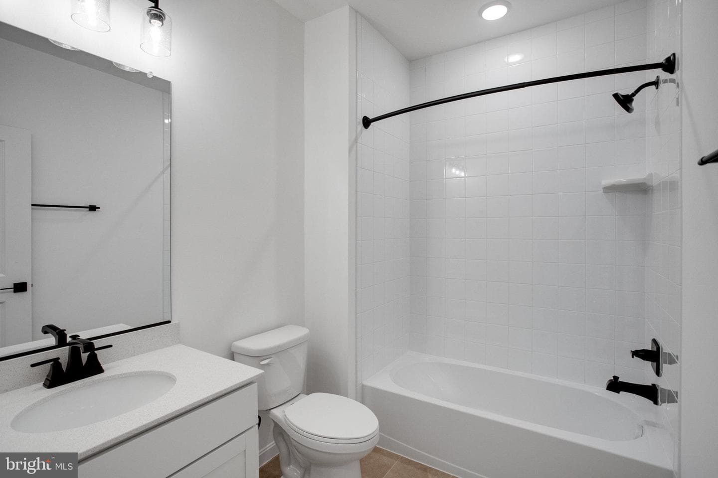 209 Camwood Court photo 42