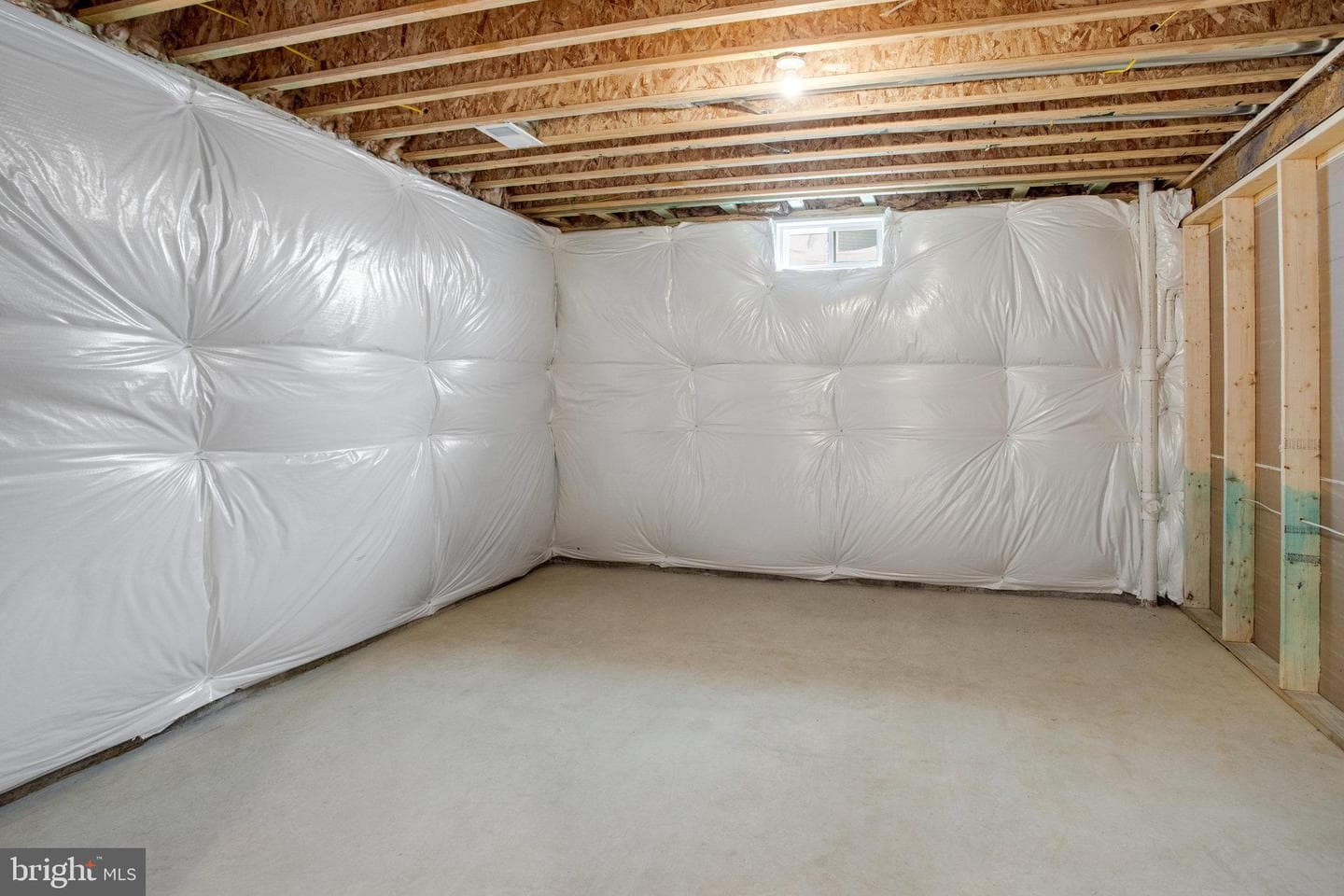 209 Camwood Court photo 46