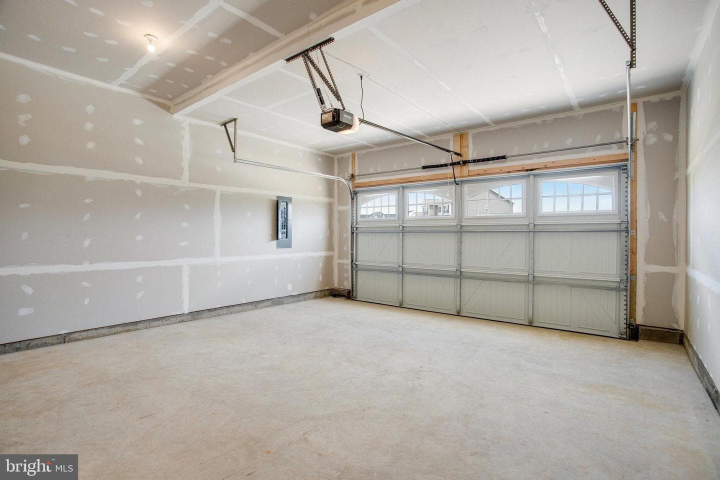 209 Camwood Court photo 47
