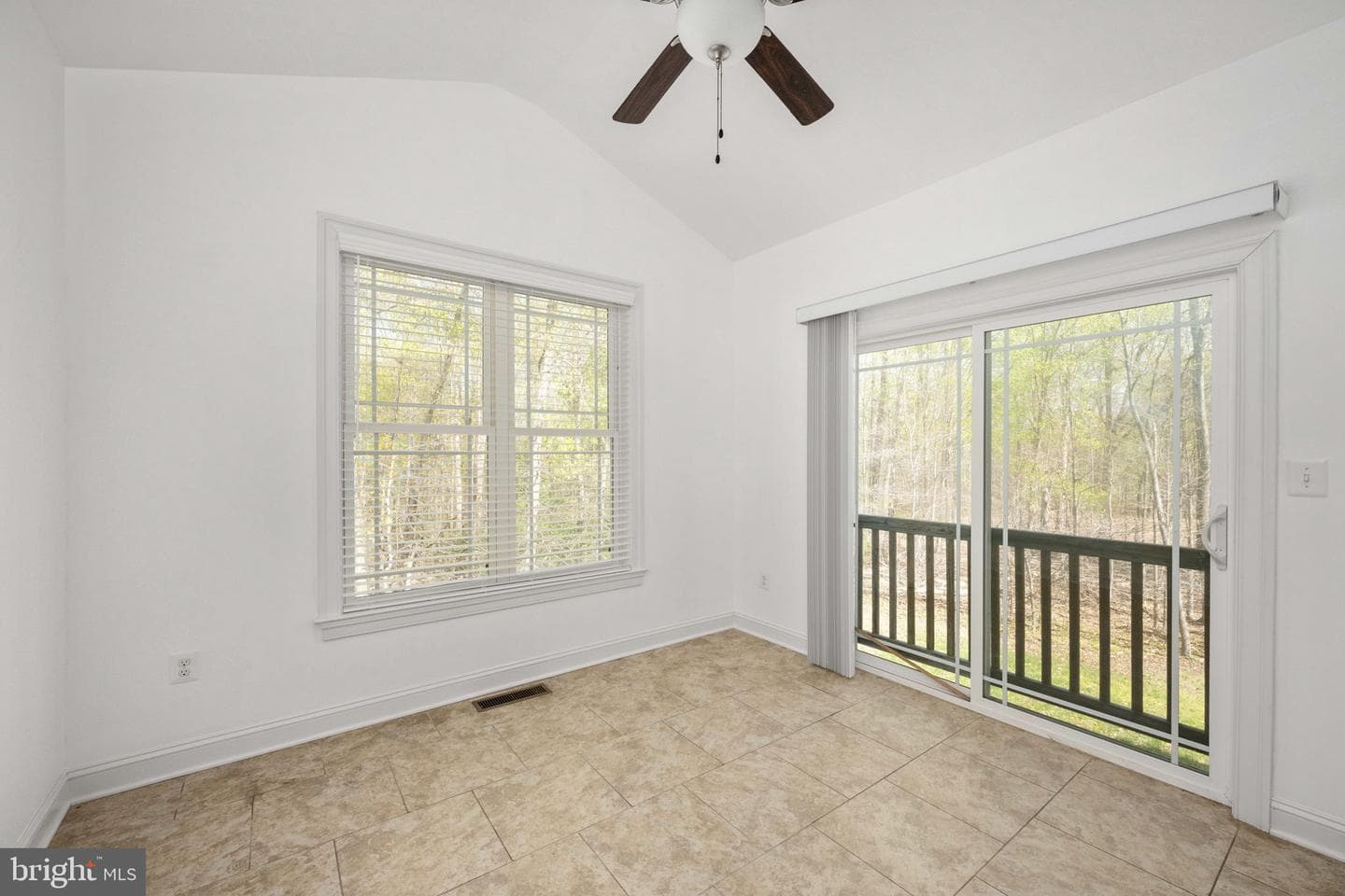 11 Aiden Dr photo 22